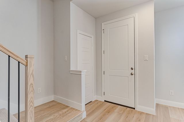 405 Athenia Drive, Fort Worth, TX 76114