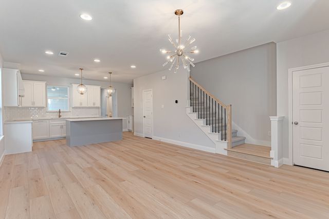 405 Athenia Drive, Fort Worth, TX 76114