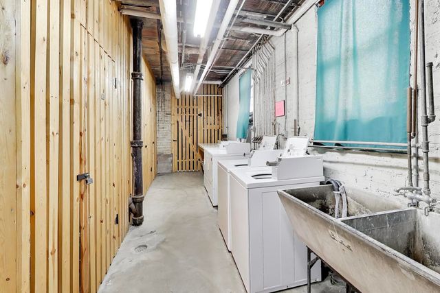 1929 Sherman Avenue 2W, Evanston, IL 60201