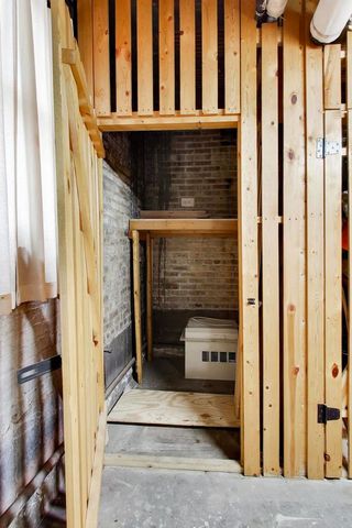 1929 Sherman Avenue 2W, Evanston, IL 60201