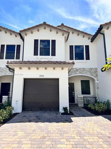11910 SW 247th Terrace, Homestead, FL 33032