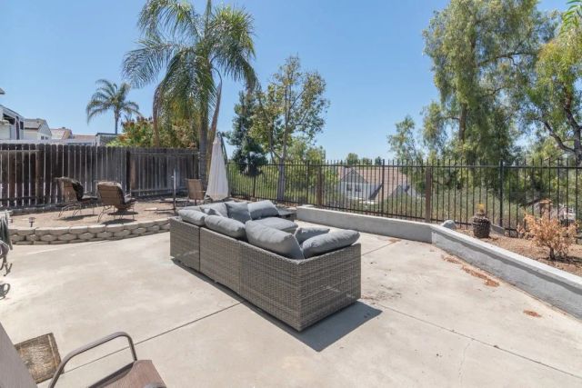 23917 Five Tribes Trail, Murrieta, CA 92562