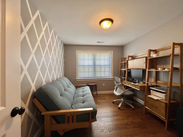25 Faxon Street 25, Newton, MA 02458