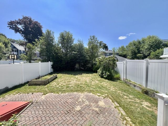 25 Faxon Street 25, Newton, MA 02458