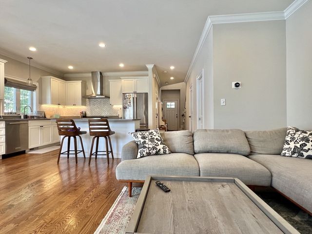 25 Faxon Street 25, Newton, MA 02458