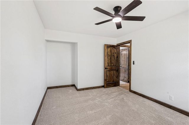 13611 E Neosho Road, Nevada, MO 64772