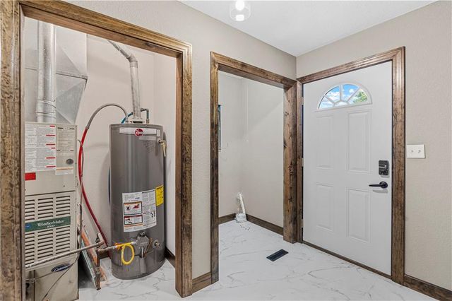 13611 E Neosho Road, Nevada, MO 64772