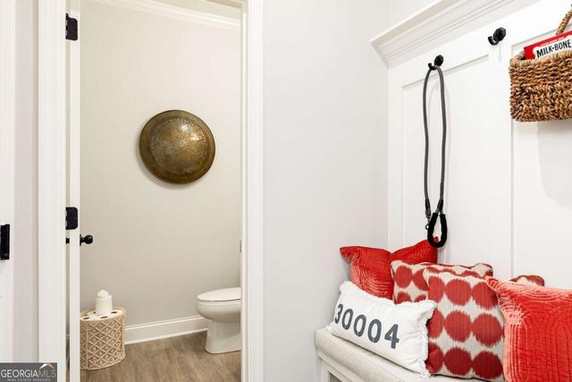 868 Leraes Way, Loganville, GA 30052