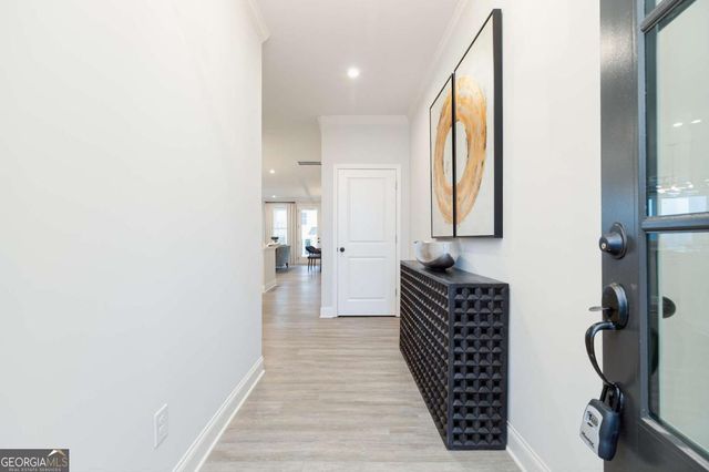 868 Leraes Way, Loganville, GA 30052