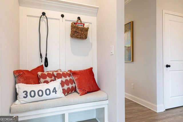 868 Leraes Way, Loganville, GA 30052