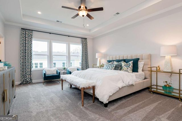 868 Leraes Way, Loganville, GA 30052