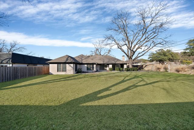 3410 Faulkner Drive, Rowlett, TX 75088