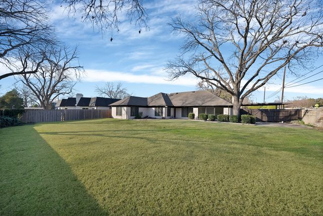 3410 Faulkner Drive, Rowlett, TX 75088