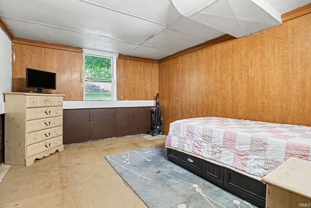 410 N 9th Street, Goshen, IN 46528