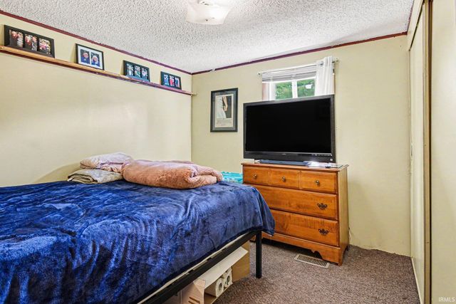 410 N 9th Street, Goshen, IN 46528