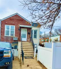 8762 Little Neck Parkway 2 floor, Floral Park, NY 11001