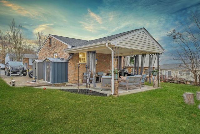 616 Elmcrest ST, Roanoke, VA 24019