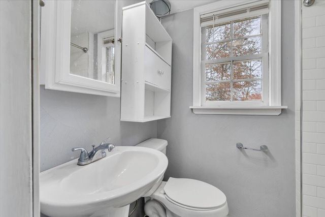 616 Elmcrest ST, Roanoke, VA 24019