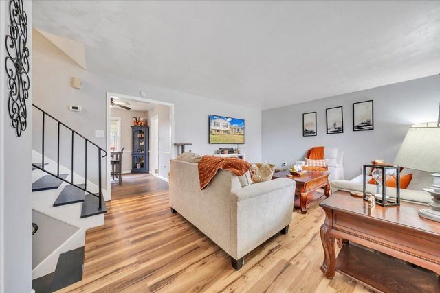 616 Elmcrest ST, Roanoke, VA 24019