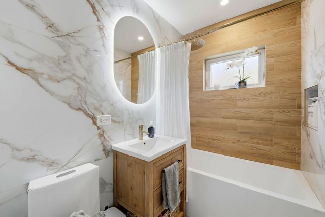 1815 Greendale Avenue, Park Ridge, IL 60068