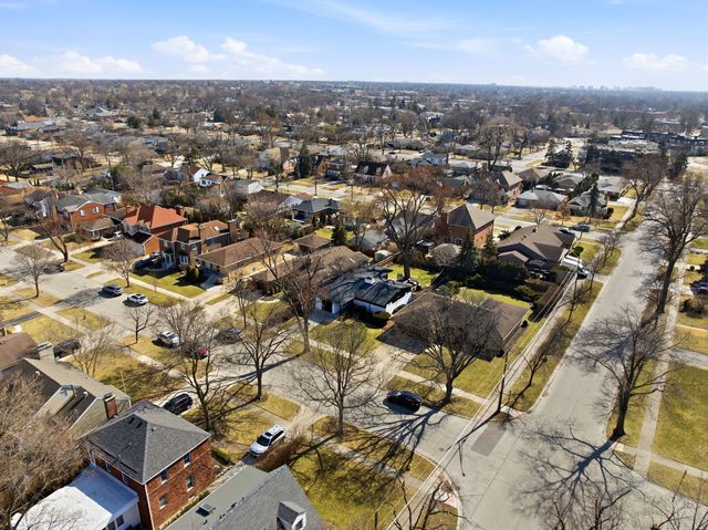 1815 Greendale Avenue, Park Ridge, IL 60068