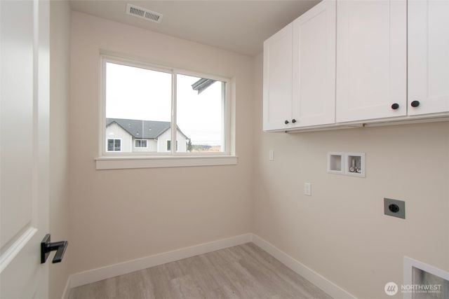 44 Sussex Court, Sequim, WA 98382