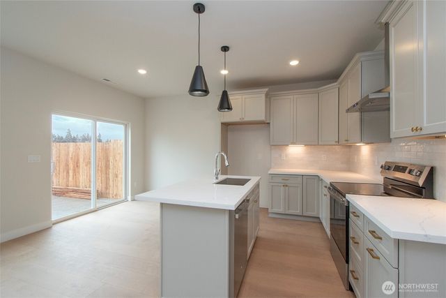 44 Sussex Court, Sequim, WA 98382