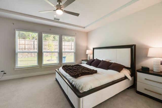 1112 E Hidden Lakes Drive, Desoto, TX 75115