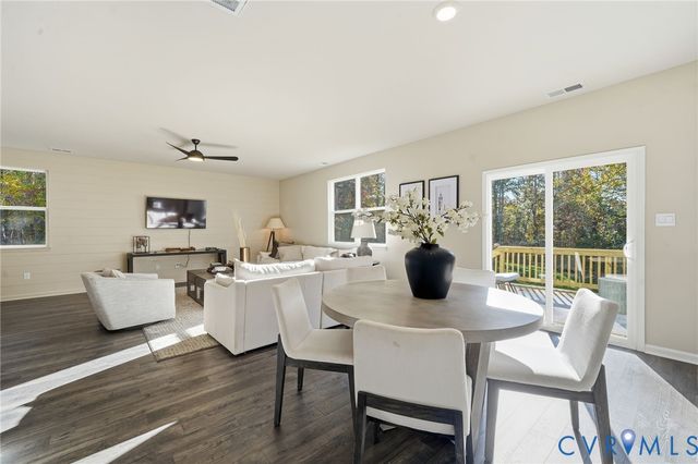 6292 Sterling Way, Ruther Glen, VA 22546