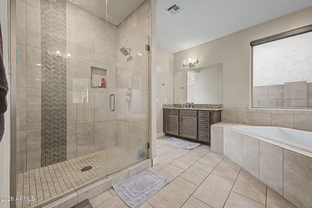 18399 W MOUNTAIN SKY Avenue, Goodyear, AZ 85338