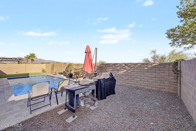 18399 W MOUNTAIN SKY Avenue, Goodyear, AZ 85338