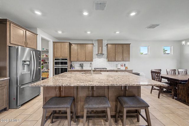 18399 W MOUNTAIN SKY Avenue, Goodyear, AZ 85338