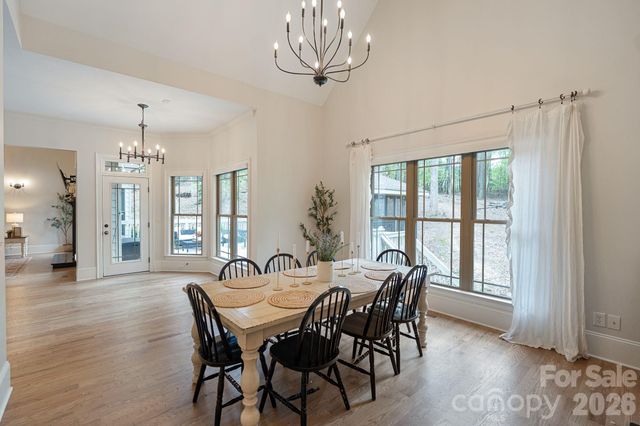 109 Hawksnest Lane, Mooresville, NC 28117