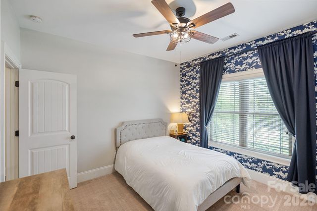 109 Hawksnest Lane, Mooresville, NC 28117