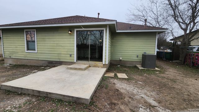 542 PHARIS ST, San Antonio, TX 78237