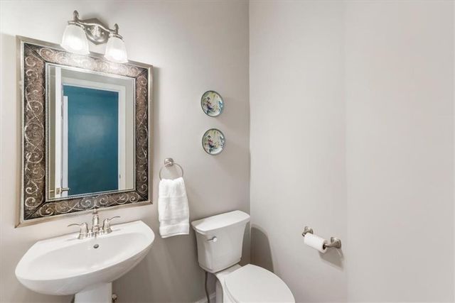 3085 Ivey Oaks Lane, Roswell, GA 30076