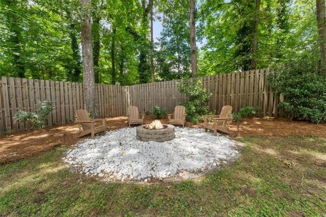3085 Ivey Oaks Lane, Roswell, GA 30076