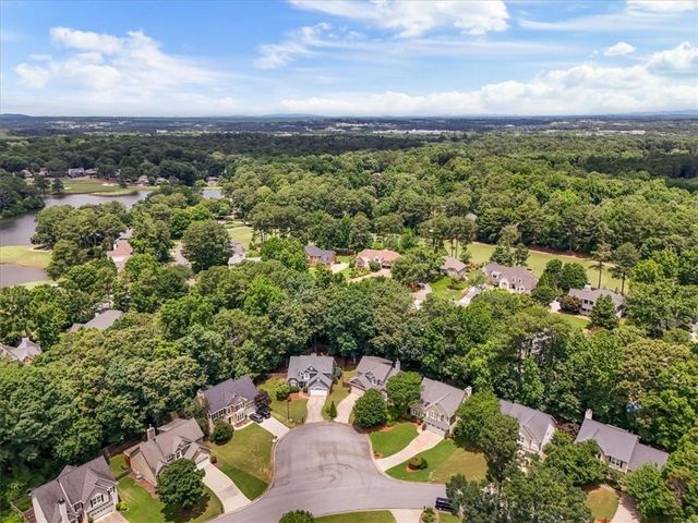 3085 Ivey Oaks Lane, Roswell, GA 30076