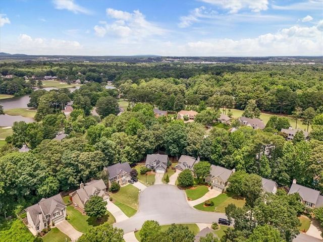 3085 Ivey Oaks Lane, Roswell, GA 30076