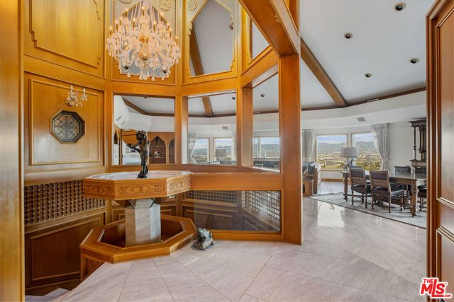 16501 Mulholland Drive, Los Angeles, CA 90049