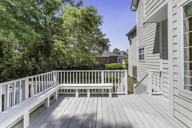 200 Oak Point Landing Drive, Mount Pleasant, SC 29464