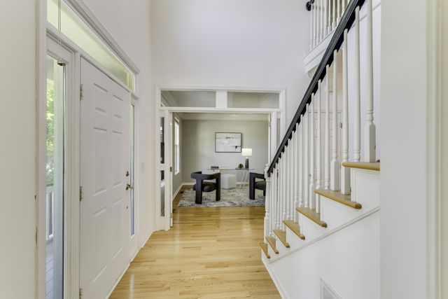 200 Oak Point Landing Drive, Mount Pleasant, SC 29464