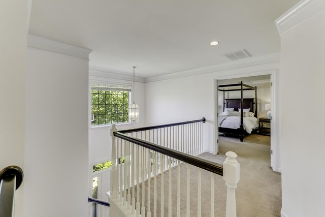 200 Oak Point Landing Drive, Mount Pleasant, SC 29464