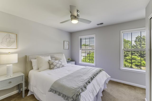200 Oak Point Landing Drive, Mount Pleasant, SC 29464