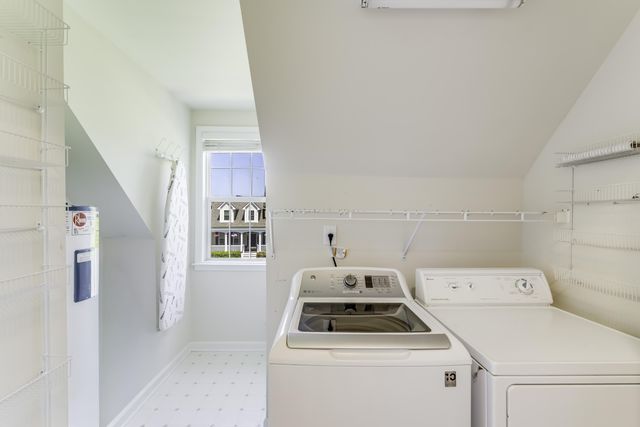 200 Oak Point Landing Drive, Mount Pleasant, SC 29464