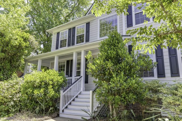 200 Oak Point Landing Drive, Mount Pleasant, SC 29464