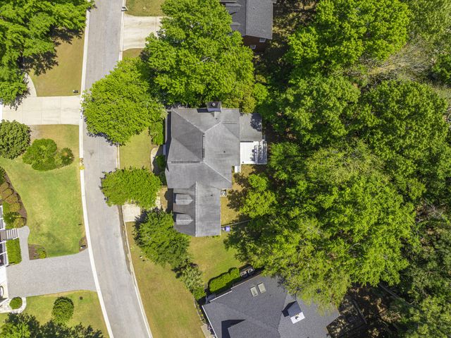 200 Oak Point Landing Drive, Mount Pleasant, SC 29464