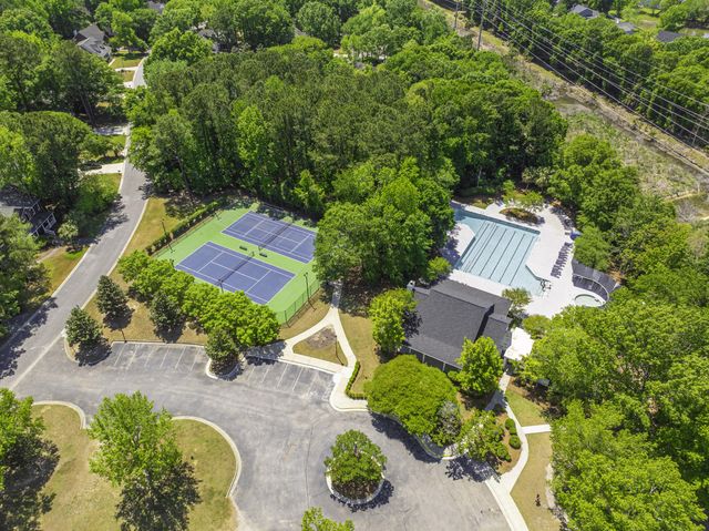 200 Oak Point Landing Drive, Mount Pleasant, SC 29464