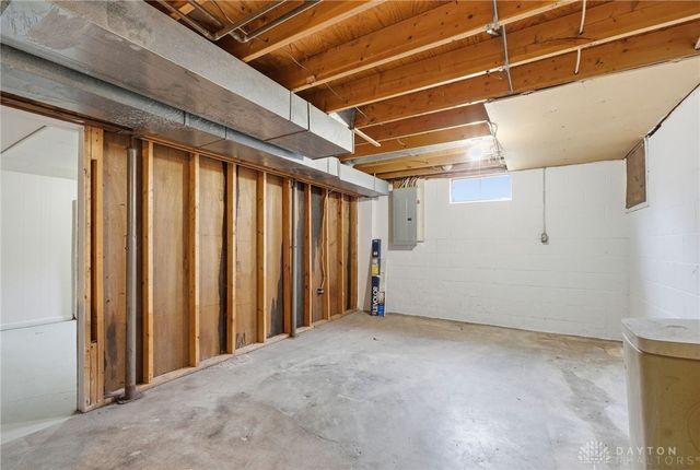 603 Louise Drive, Xenia, OH 45385