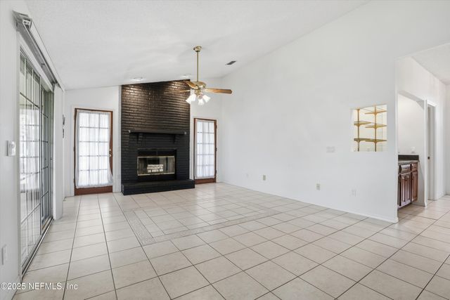 10292 TRIPLE CROWN Avenue, Jacksonville, FL 32257